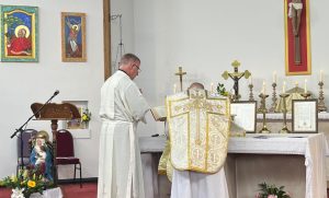 Signing the Oath of Fidelity