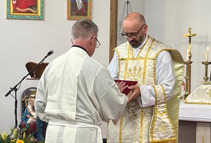 Taking the oath of fidelity